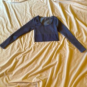 AERIE OFFLINE Sidewalk Seamless Ribbed Long Sleeve Cropped T-Shirt